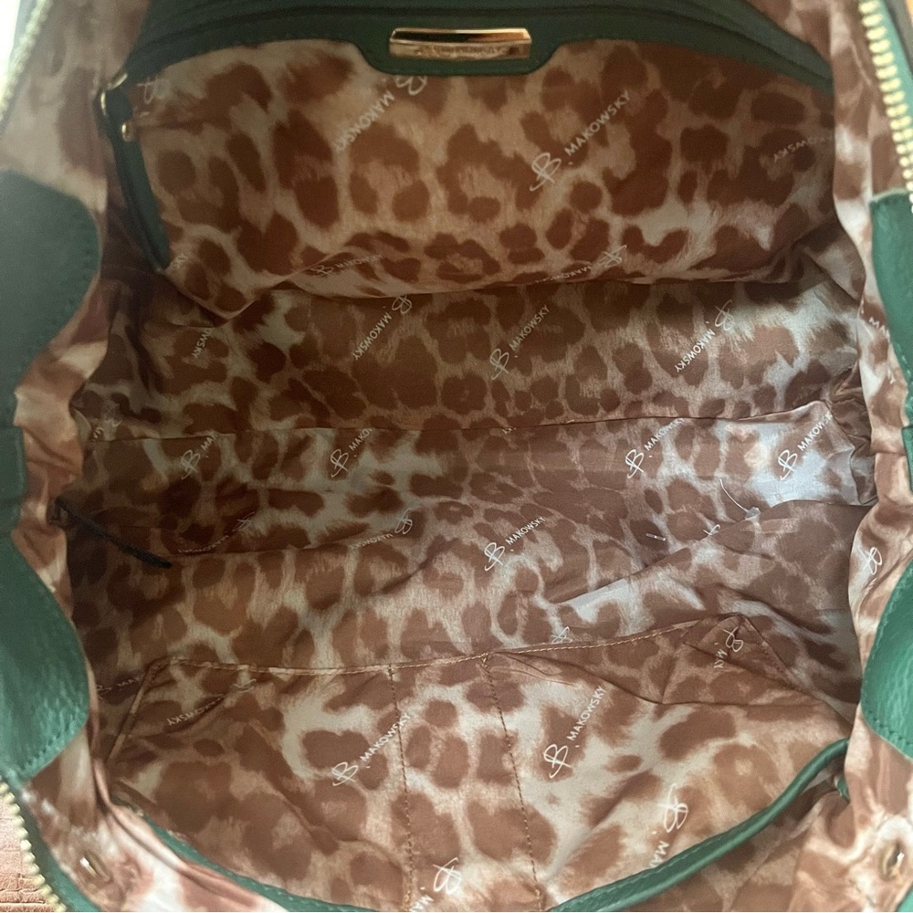 B Makowsky Spacious Genuine Leather Shoulder & Satchel & Crossbody Bag - Picture 4 of 12